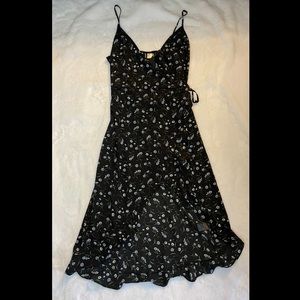 NWT H&M High Low Ruffle Wrap Dress